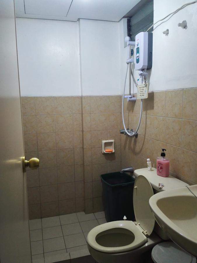 Happy To Mingle Airport Hostel Manila Paranaque City Exterior photo