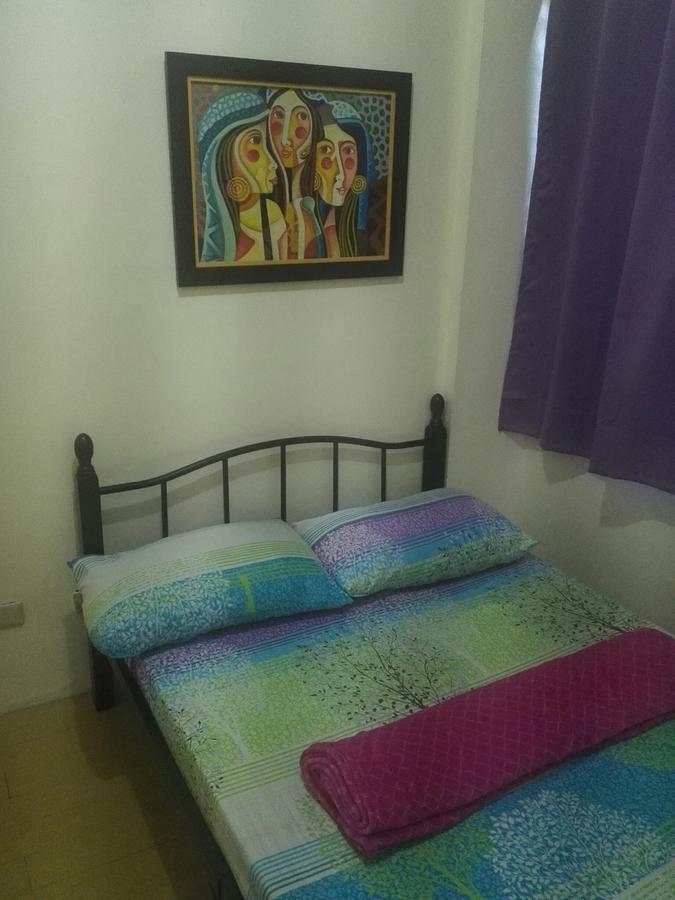 Happy To Mingle Airport Hostel Manila Paranaque City Exterior photo